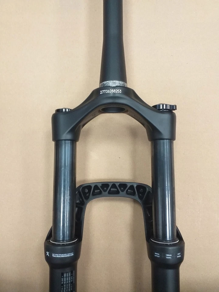 Forcella sospensione RockShox Recon Silver RL - 27,5", corsa 130 mm - Immagine 4 di 4