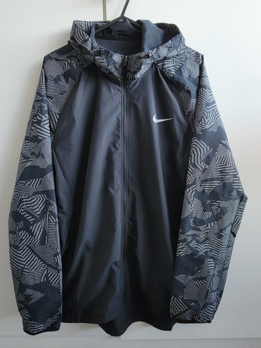 NIKE ESSENTIAL FLASH REFLECTIVE RUNNING JACKET SIZE L (856220 010) | eBay UK