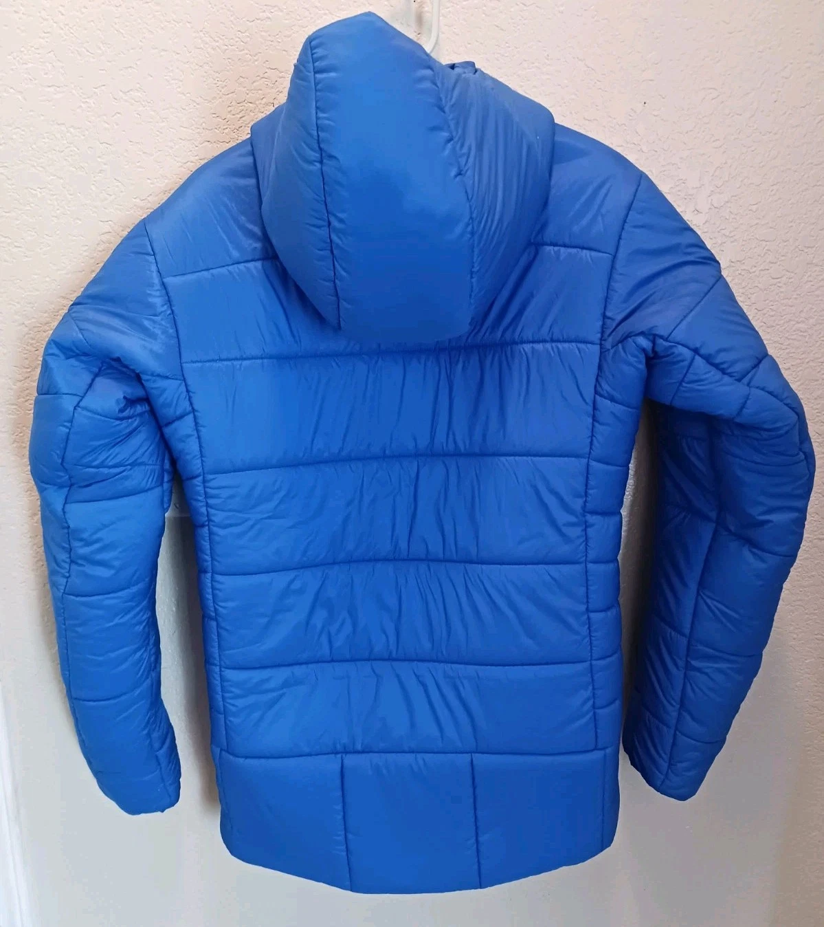 patagonia hyper puff hooded parka worn wear with bag jacket