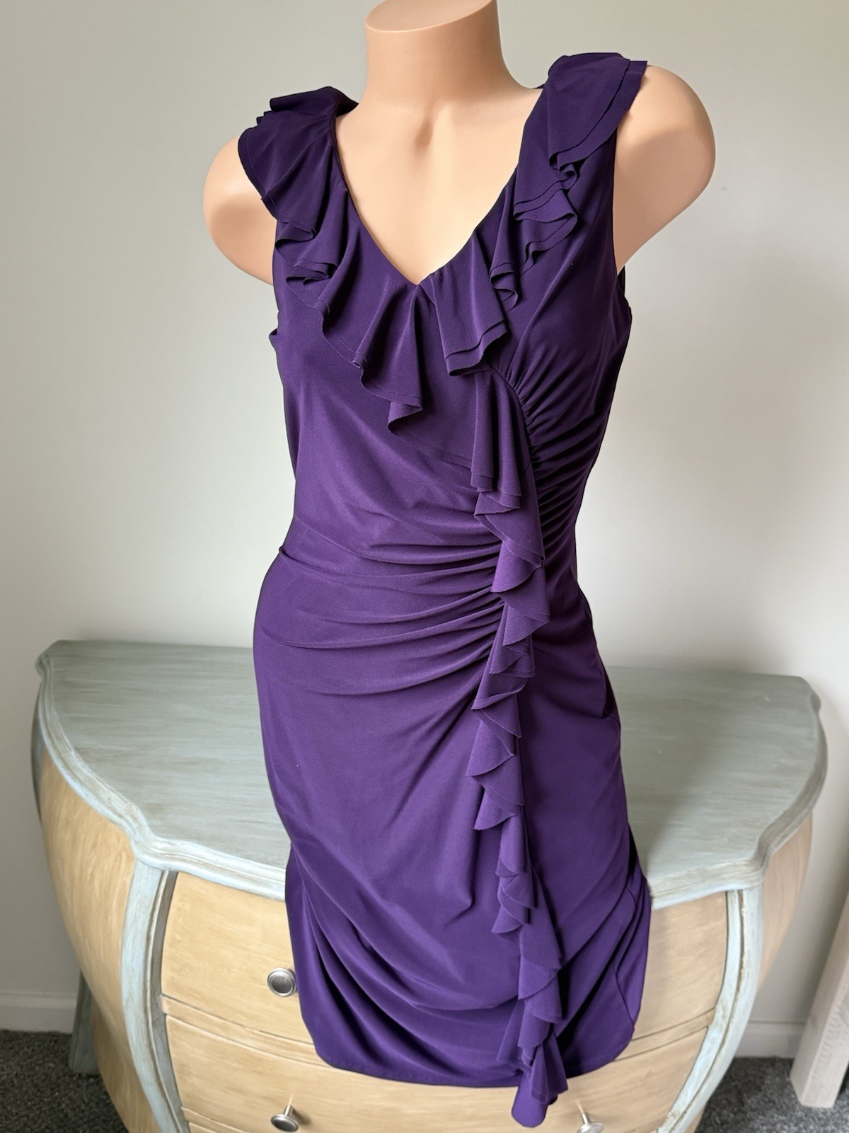 Jessica Howard Sheath Dress Sz 8 M purple ruffle  Royal Pullover Stretch Classic