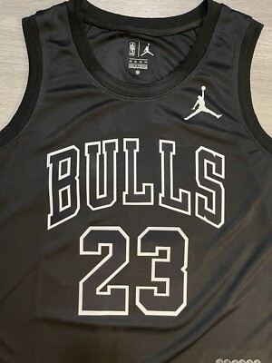 Michael Jordan #23 Chicago Bulls Commemorative Black Jersey