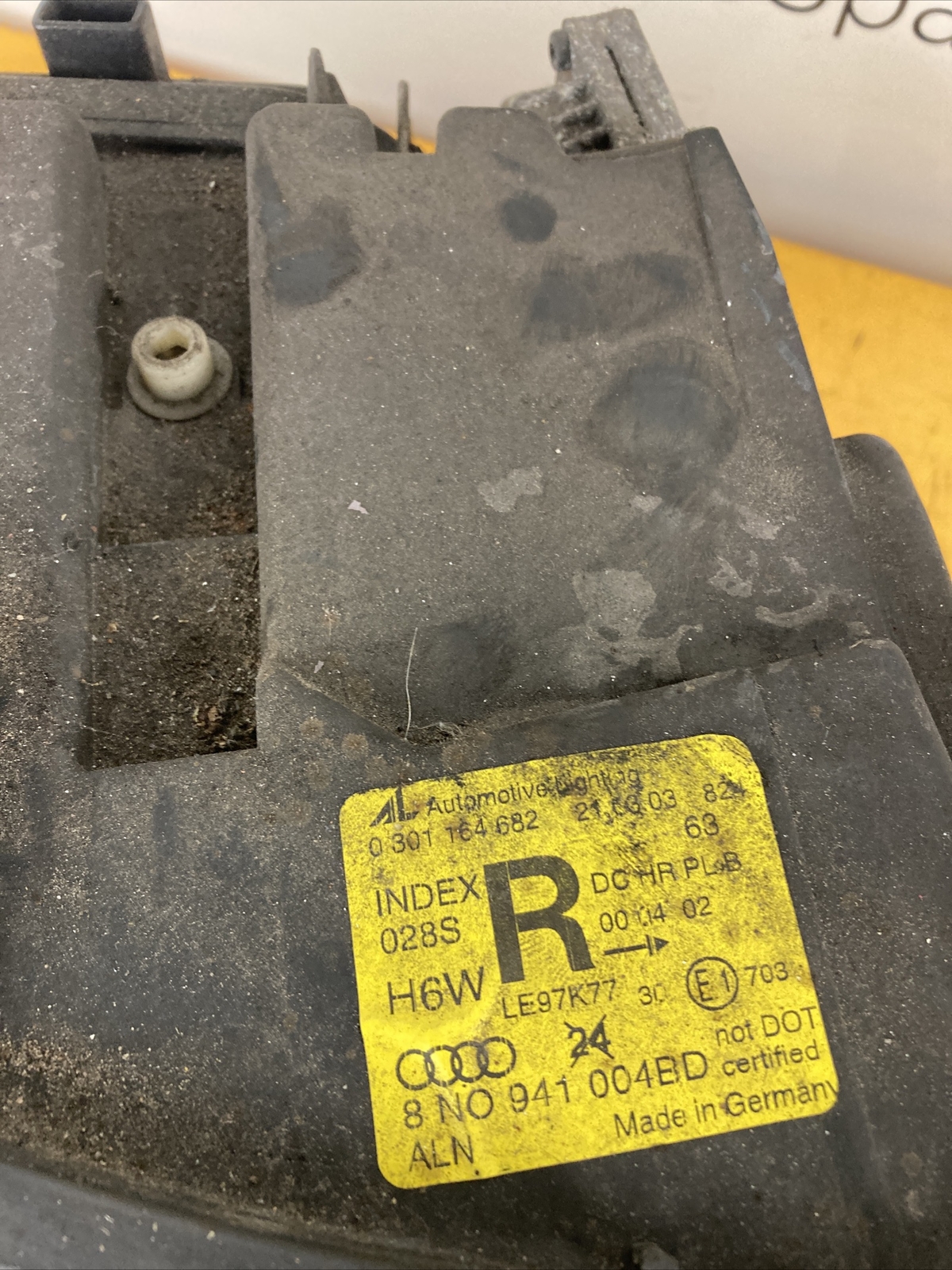 AUDI TT MK1 8N 9806 DRIVER OFFSIDE XENON HEADLIGHT GREY & BALLAST