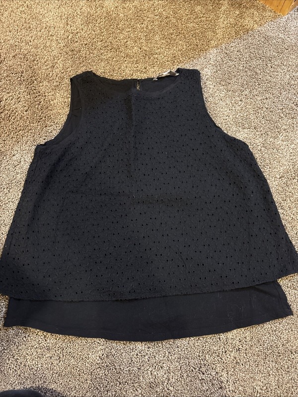 LOFT Eyelet Tank Black - Size SP