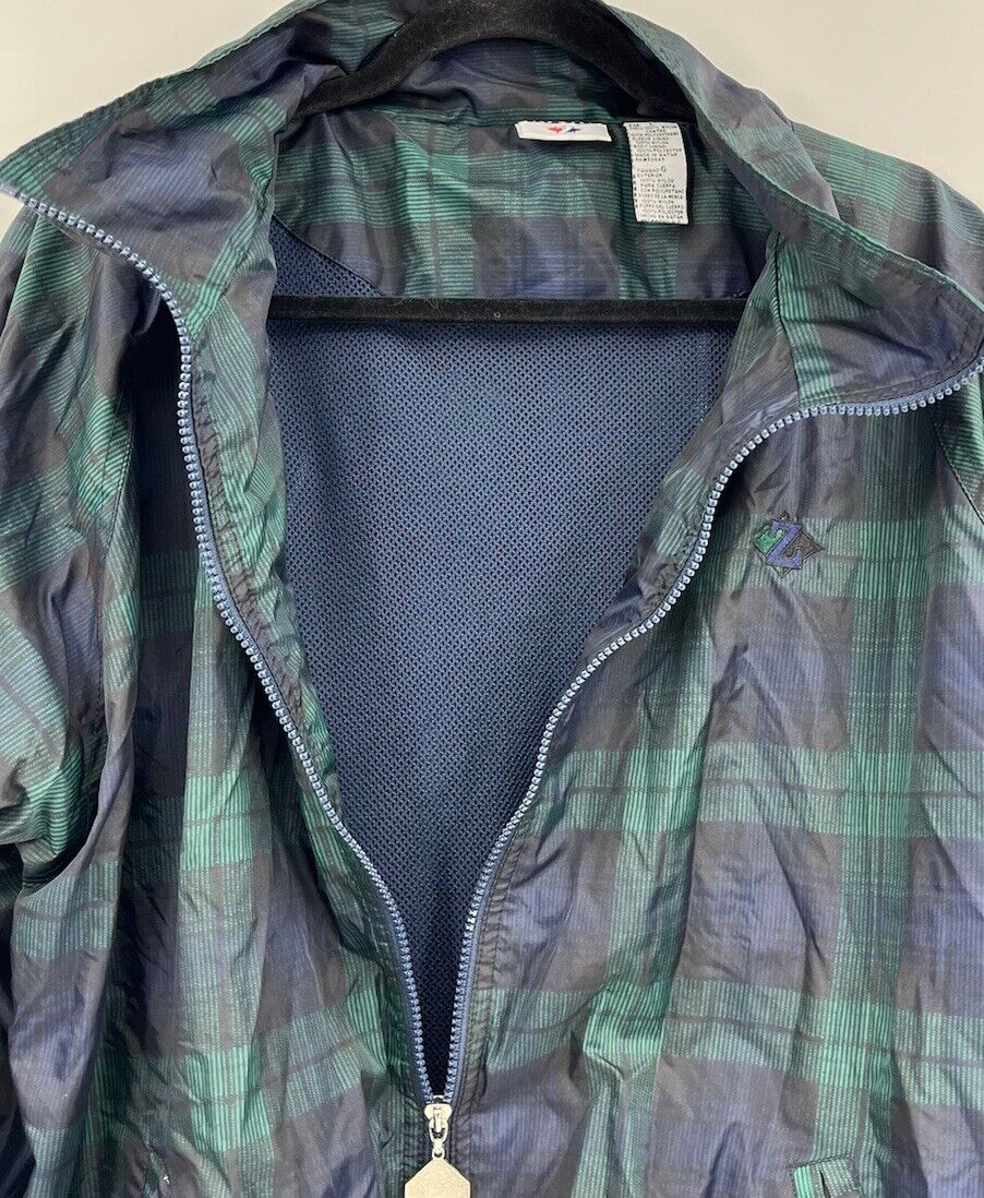 Vintage Jerzees Plaid Nylon Full Zip Windbreaker Jacket Size Vintage Jerzees Plaid Nylon Full Zip Windbreaker Jacket Size