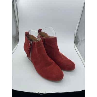 DV8 Dolce Vita Womens Red Suede Perforated Wedge Ankle Booties Tassel Zip Size 8