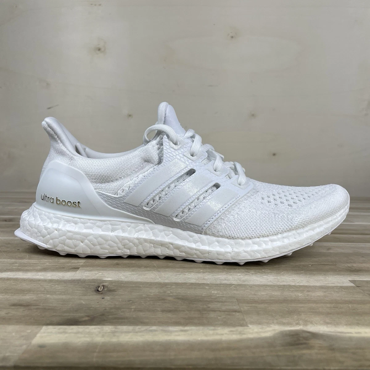 adidas UltraBoost 1.0 Triple White - огромный выбор по лучшим