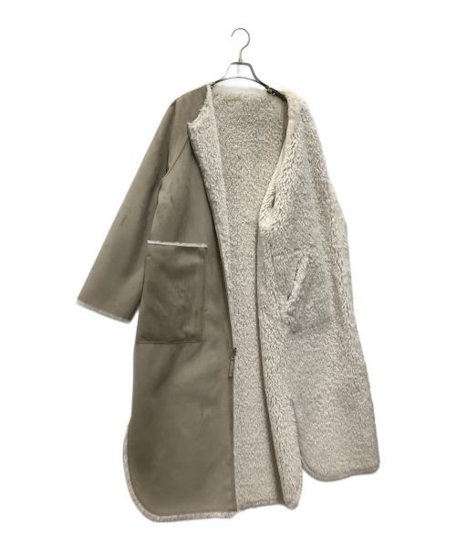 Ameri                    Reversible Twin Boa Coat… - image 7