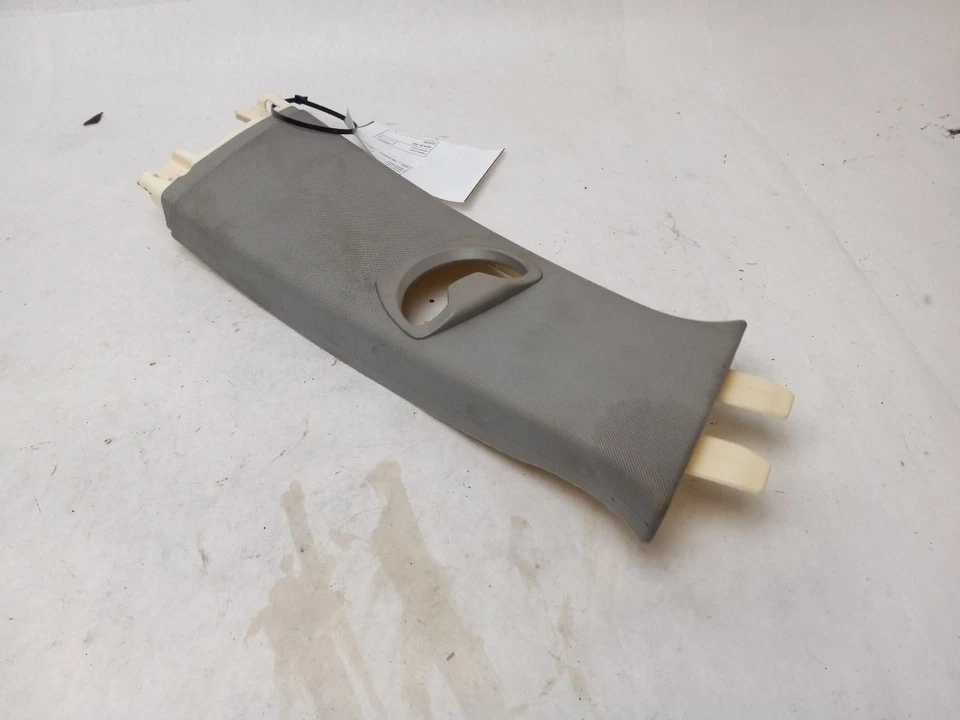 Pilar central superior para BMW 325 XI 2006 OEM 51437058336 Foto 2 de 4