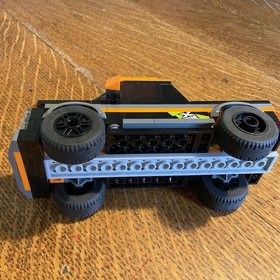 LEGO Xtreme Stunts: Pick Up Truck With Mini Figure Driver