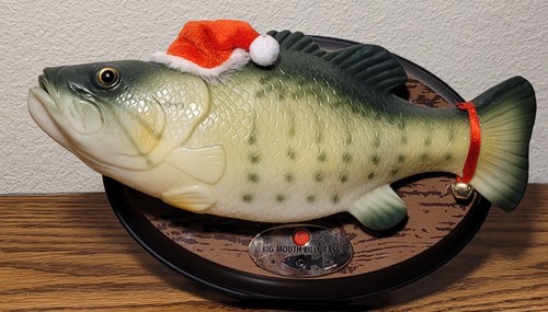 Gemmy WORKING Big Mouth Billy Bass Singing Fish with Santa Hat READ Y2K Vintage