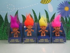 4 BUENA SUERTE BINGO POCKET TROLLS - 1 1/2" Muñecas Russ Troll - NUEVAS EN BOLSAS ORIGINALES
