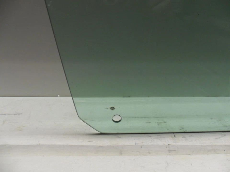 1995-2002 FORD WINDSTAR MINIVAN FACTORY FRONT RIGHT PASSENGER DOOR GLASS  Foto 2 de 4