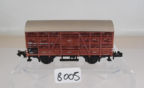 Minitrix Spur N 1/160 gedeckter Güterwagen 2-achsig der DB #8005 | Zustand: Gebraucht