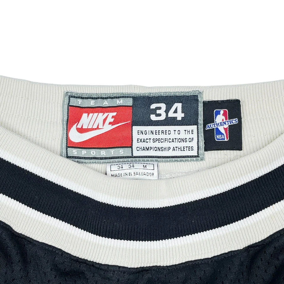VTG RARE 90's Authentic Nike San Antonio Spurs NBA Basketball Shorts SZ 34 - Image 4 of 4