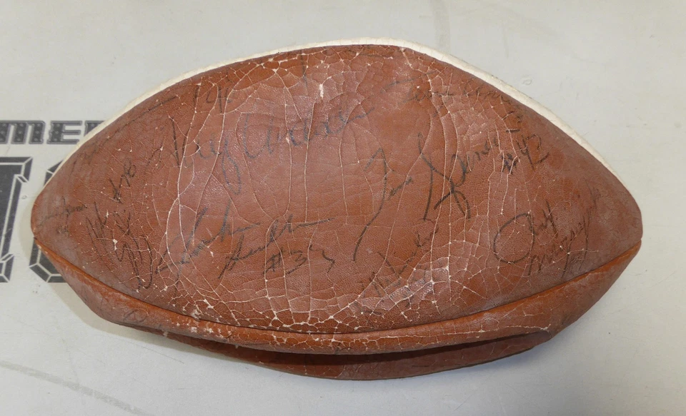 Dan Fouts Kellen Winslow 1986 Chargers Team 28x Signed Football PSA/DNA COA Auto - Image 2 of 4