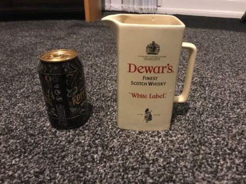 Pub jugs whiskey,bells,teachers,grouse,black bottle etc. Tobacco jugs also - Foto 148 di 337