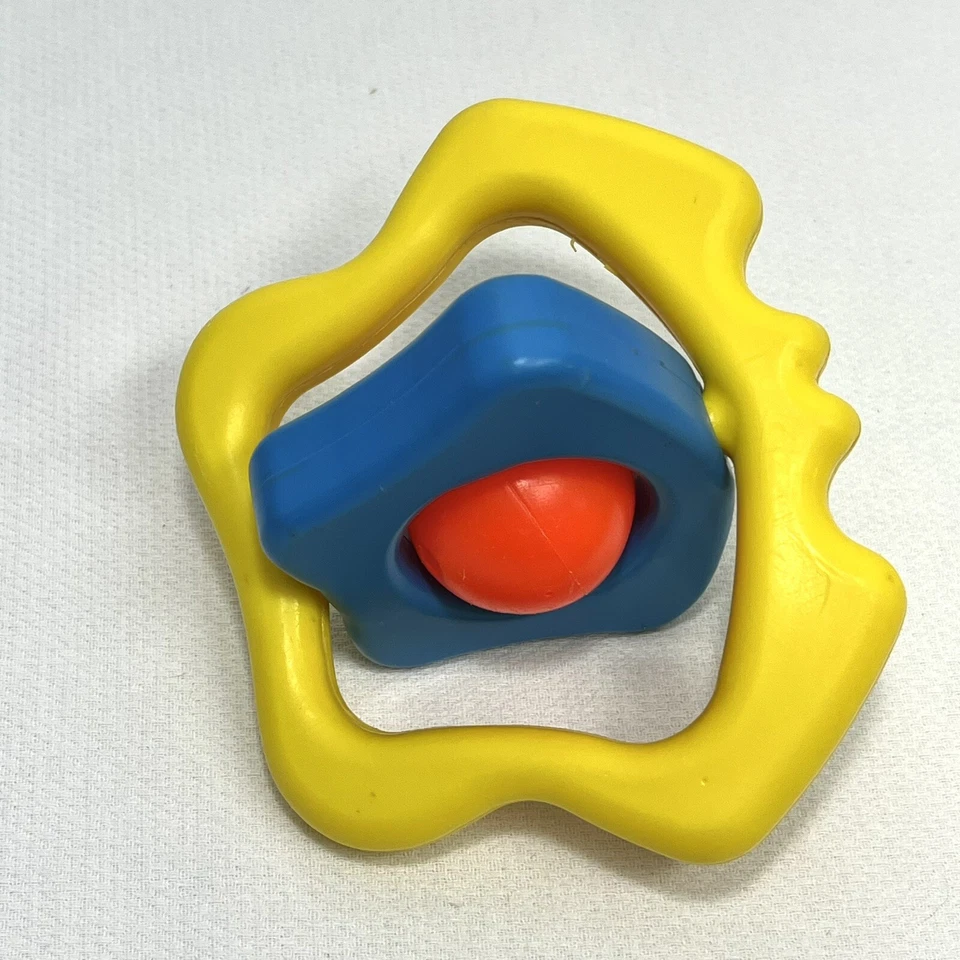 Vintage Baby Rattle Lote de 2 Fisher Price Borboleta Primeiros Anos Gaiola Barril Bell - Imagem 3 de 4