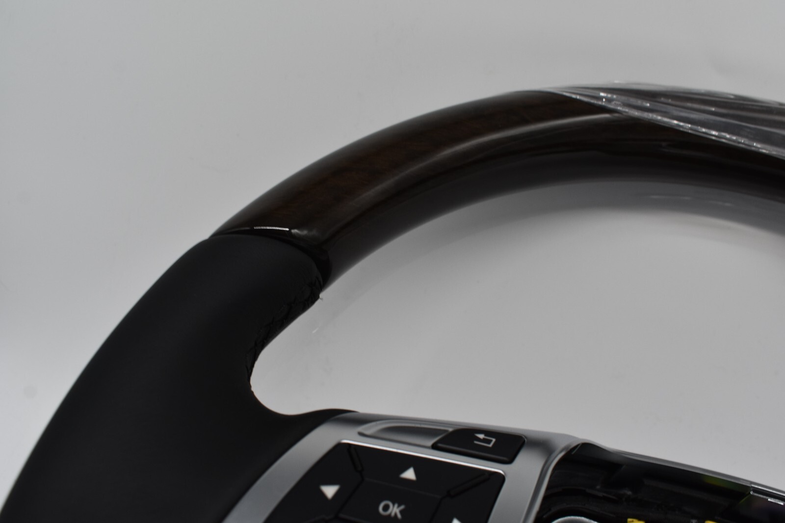 Original Mercedes w166 Holzlenkrad GL ML A1664609903 9E38 schwarz  