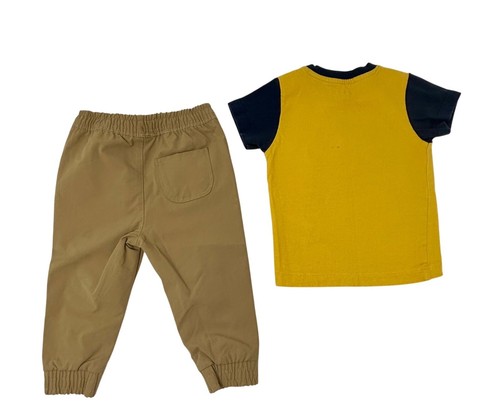 DKNY & OshKosh & Eddie Baurer Baby Jungen T-Shirts & Hosen - Größe 12M - Bild 5 von 10