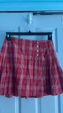 Vintage GAP Red plaid pleated skirt, size 6. Rayon polyester