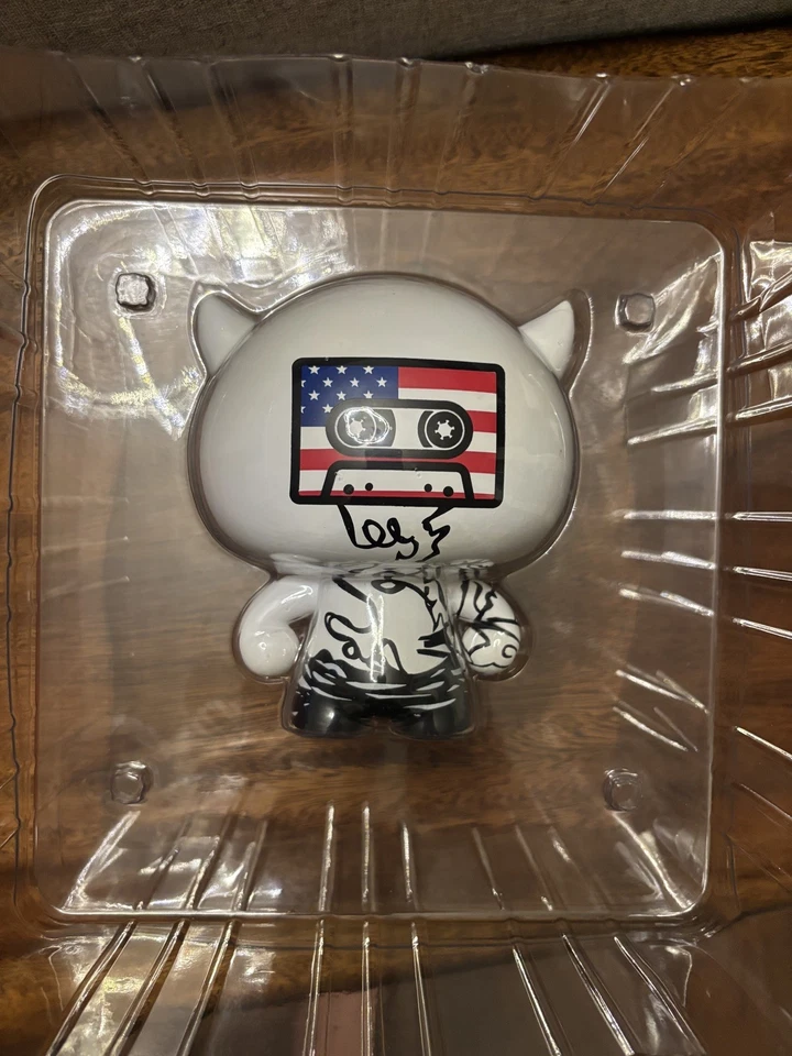 Figura Vinilo Bill McMullen Colección Magia Roja Be My Guest Serie 4 Estereotipo Foto 3 de 4