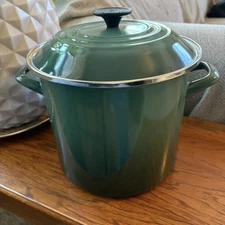 Le Creuset Artichaut Green Artichoke 8 Qt Stockpot Enamel Steel - Appears Unused