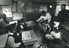 1993 Press Photo Deborah and Maurice Ross Teach Their Children in Milwaukee