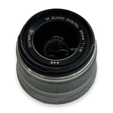 OLYMPUS M.ZUIKO DIGITAL 25mm F1.8 Silver standard prime Lens Compact Exc