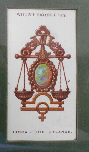 #YY10. 1923 LUCKY CHARMS MOUNTED CIGARETTE CARD - LIBRA, THE BALANCE, ASTROLOGY - Picture 2 of 4