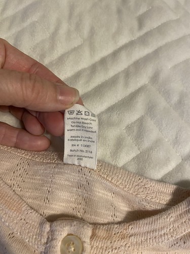 Kate Quinn Girls 5y Organic Cotton Knit Peach Button up Swan Sweater - Picture 3 of 7