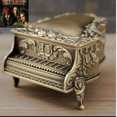 GOLD COLOUR TIN ALLOY PIANO MUSIC BOX :  PIRATE OF CARIBBEAN DAVY JONES 