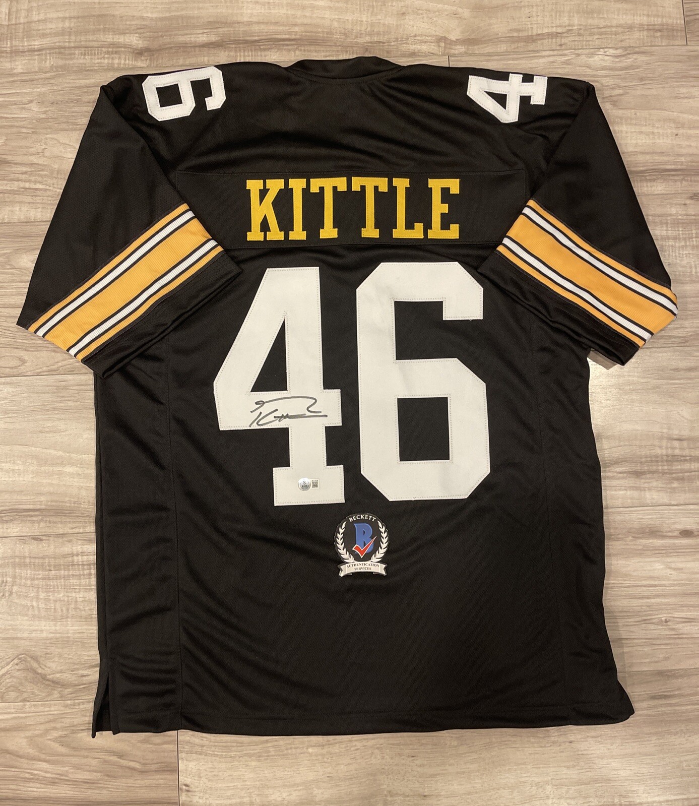 George Kittle Autographed Signed Iowa Hawkeyes San Francisco 49ers Jersey BECKETT QR COA 24 