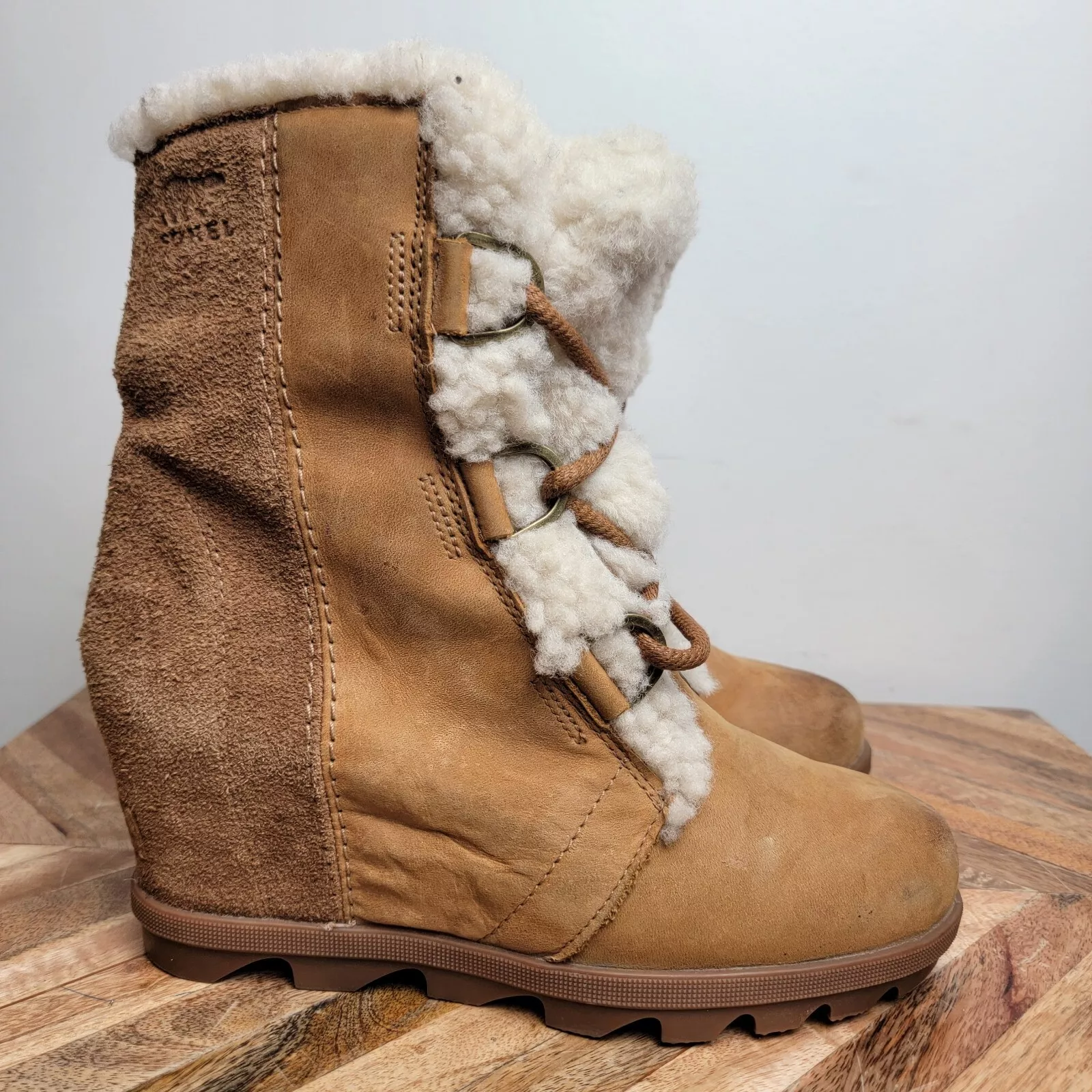 sorel joan of arctic wedge shearling ankle boot bootie sherpa boots