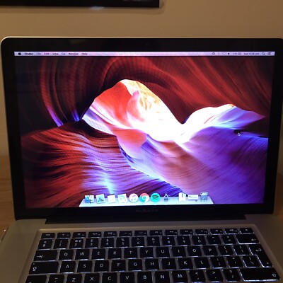 MacBook Pro (2011)、15\