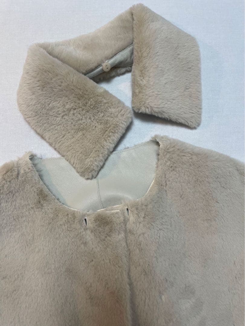 ameri vintage reversible shearling coat (beige) - image 3