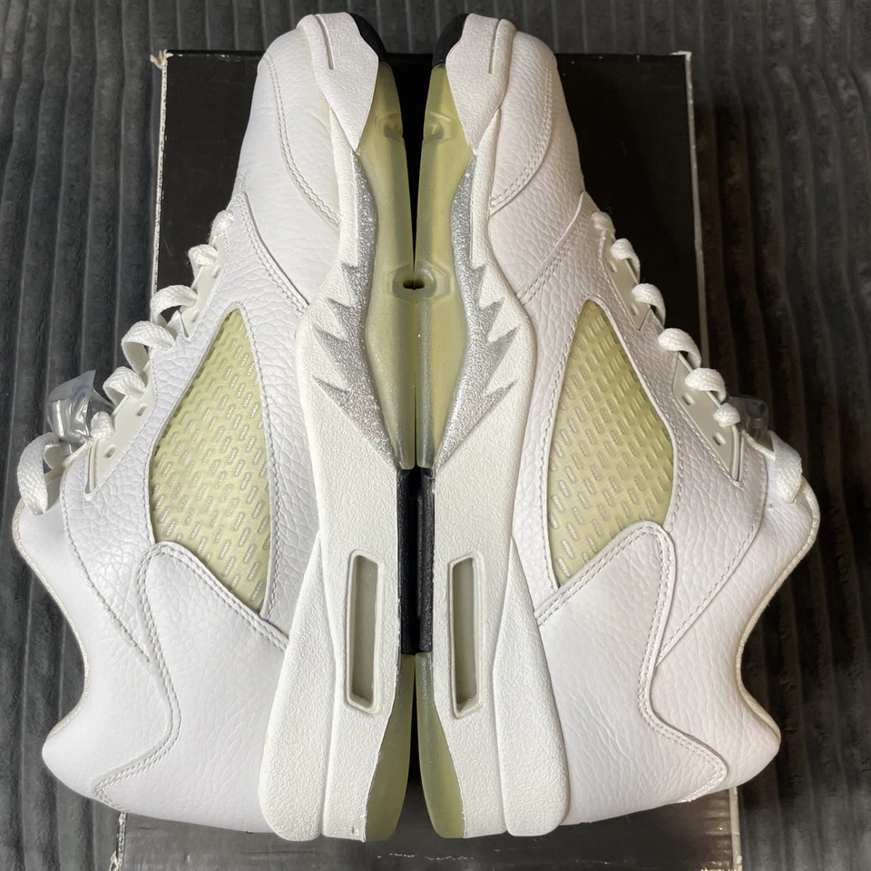 Air Jordan 5 2006 retro bajo metálico blanco talla 10,5 W/9 m  Foto 3 de 4