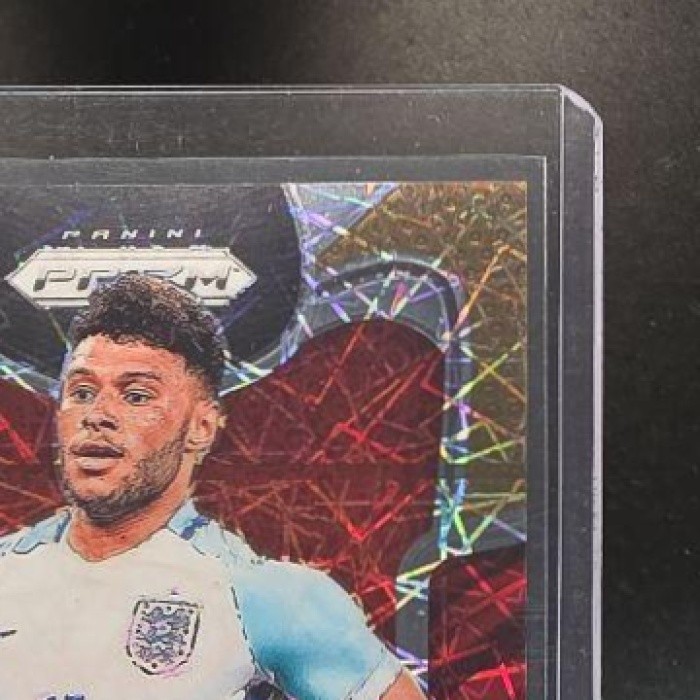 Alex Oxlade-Chamberlain 2018 Panini Prizm World Cup Soccer #63 Gold Lazer /15 view 5