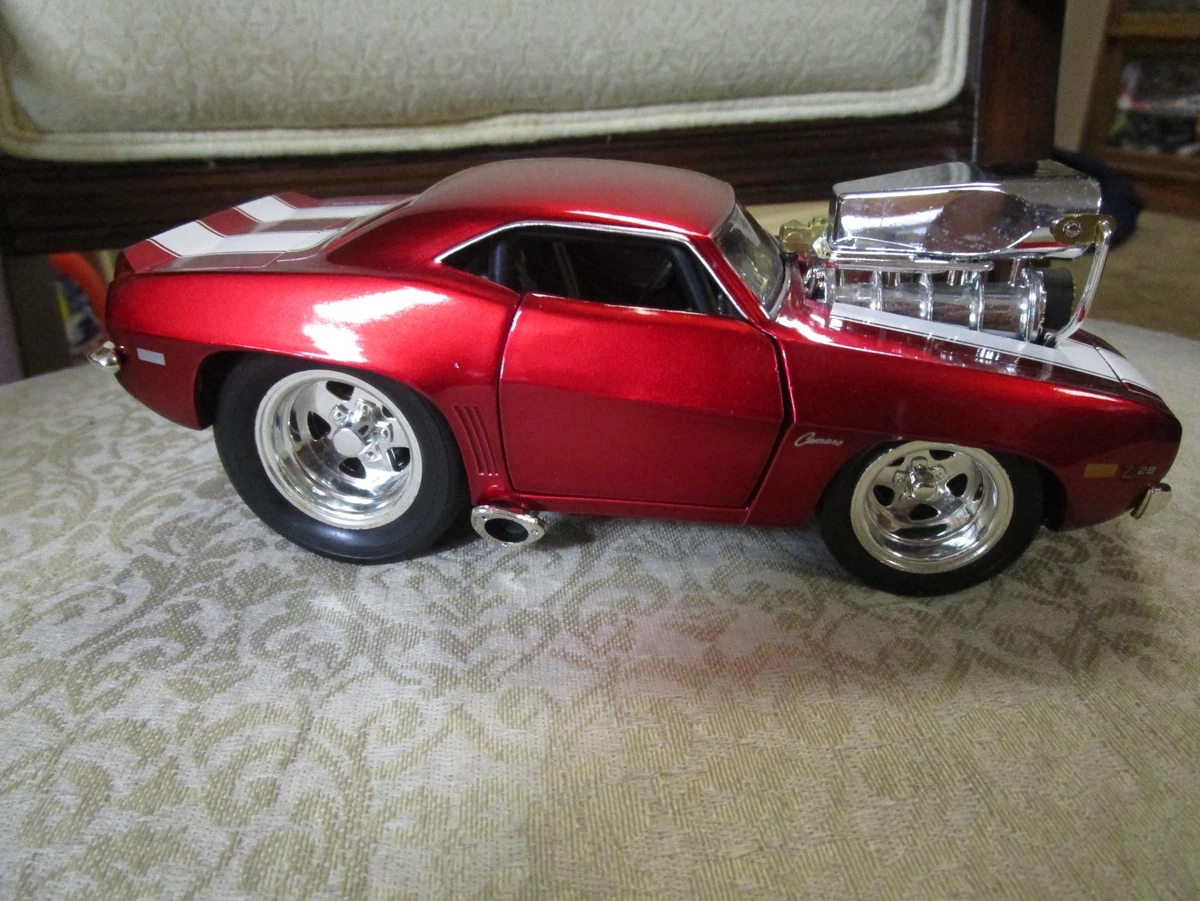 Muscle Machines 1:24 Diecast Cars, Trucks & Vans for sale | eBay