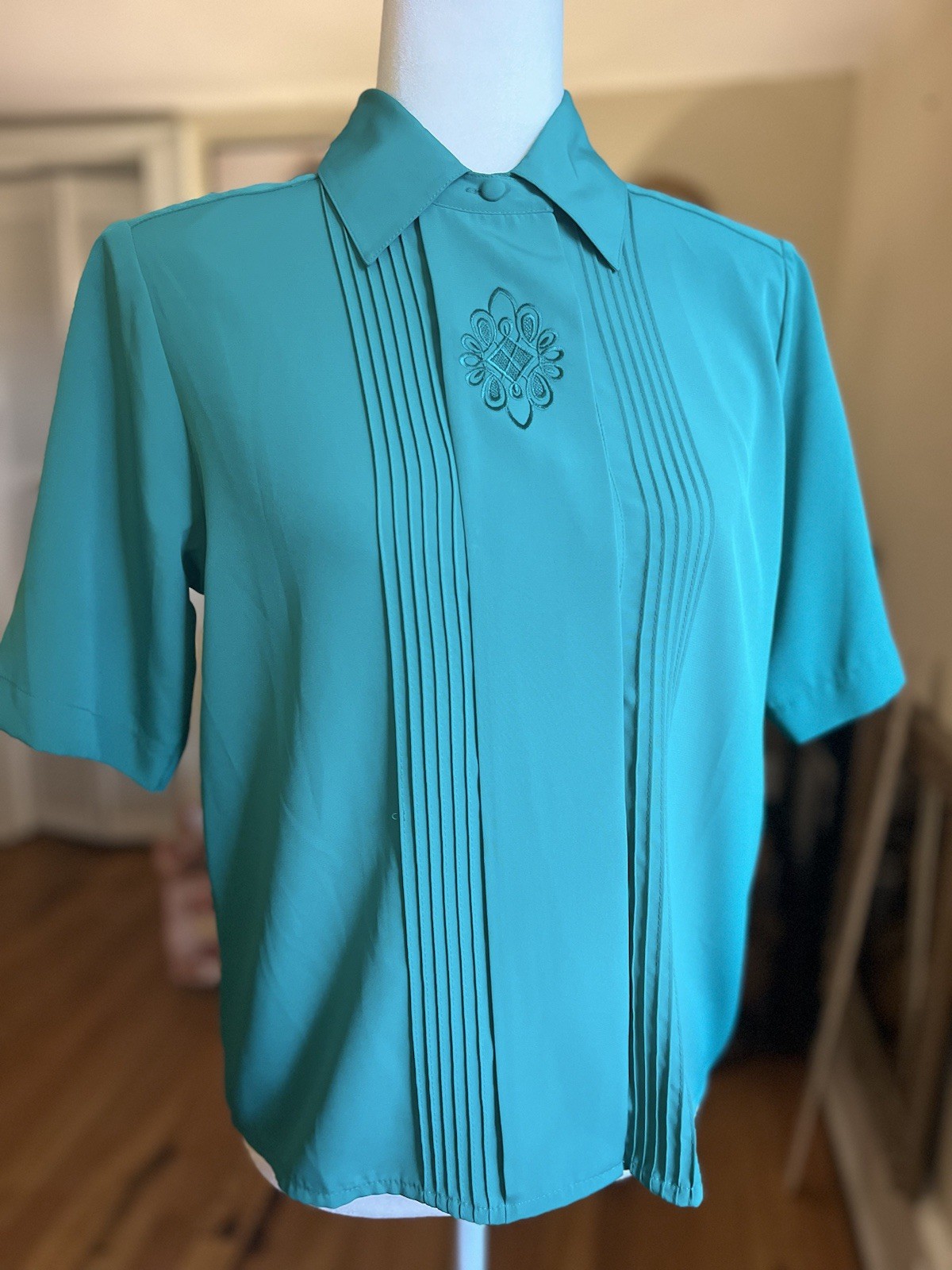 SAINT LAURENT Blusa pintuck verde Yves St Clair Preppy Dark Academia bibliotecaria vintage 8P