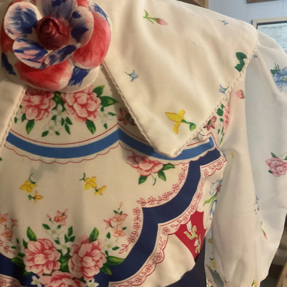 DK Styled Dress - Girls Size 8 - Image 2 of 4