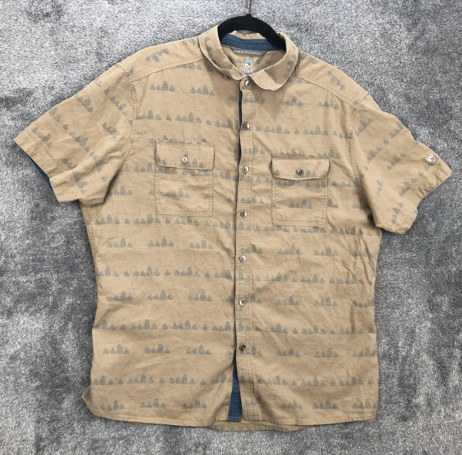 Kuhl Shirt Mens Large Beige Tree Print Short Sleeve Button Up Outdoor Hiking