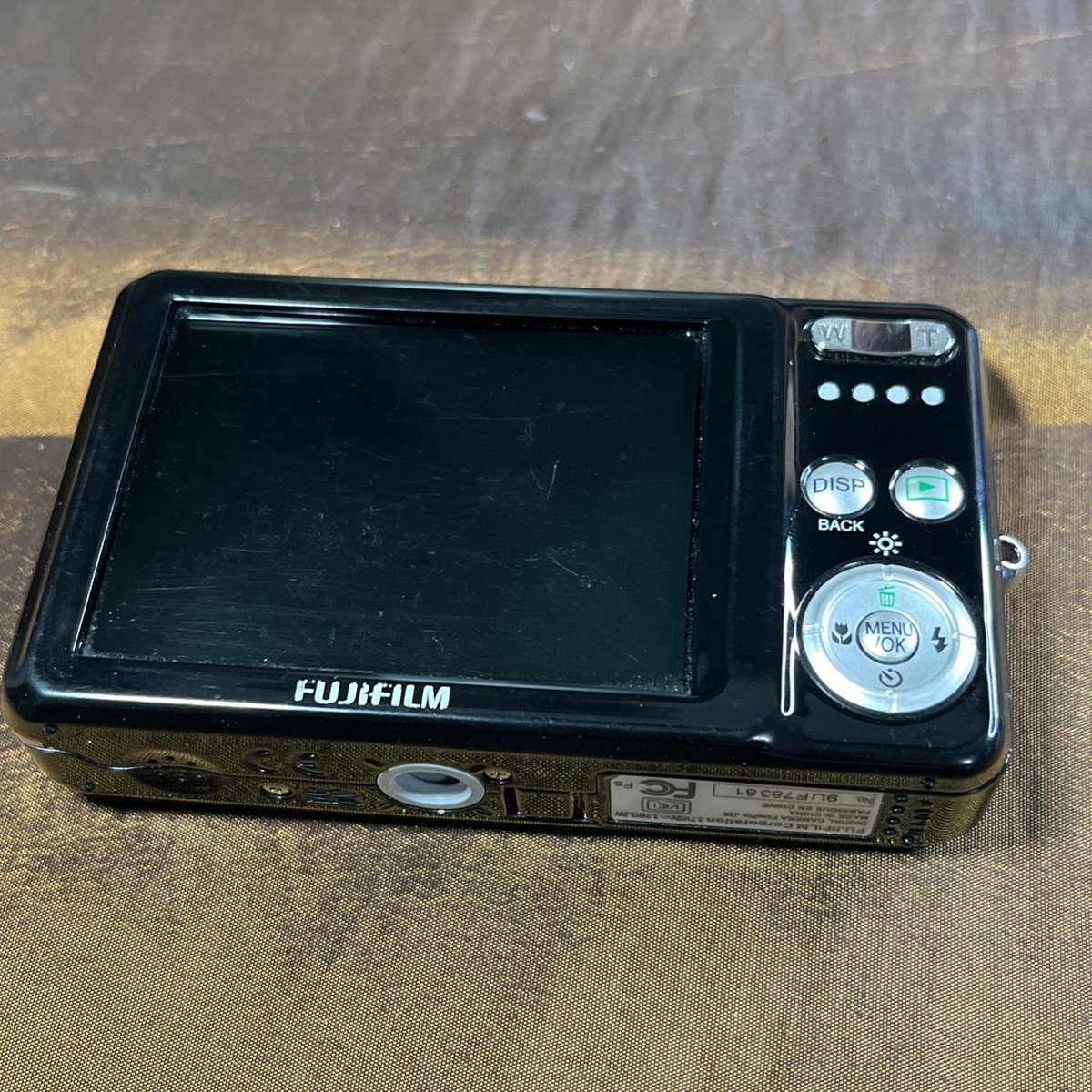 Fujifilm Digital Camera FinePix J28 10.2MP Charger Battery Case SD