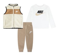 NWT Nike Kids Sportswear Club T-Shirt, Joggers Vest Set in Cream, Size 5