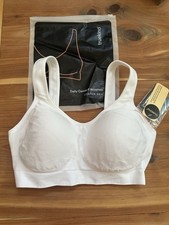 Truekind Daily Comfort Wireless Shaper Bra, white, Size M - NWT