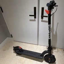 GOTRAX  g4 500w Electric Scooter Black Hand Operated Brakes Folding 