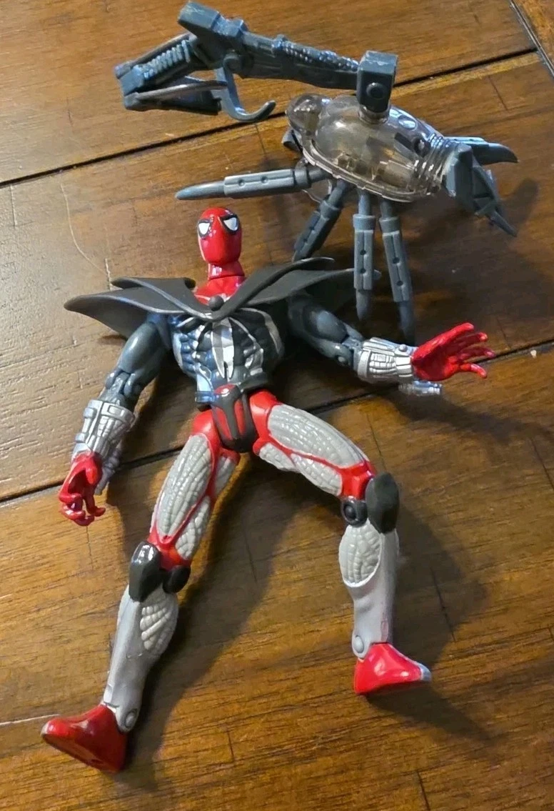 ToyBiz Electro Spider-Man Comic Book Heroes Action Figures for