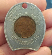 Encased Coin Good Luck Token : Gettysburg, The Lincoln Room 1953 hard to Find