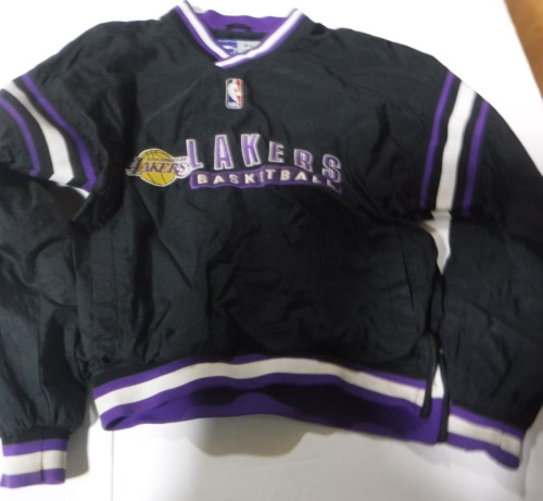 STARTER Los Angeles Lakers Blown Up Logo Jacket LS230561 LLK - Shiekh