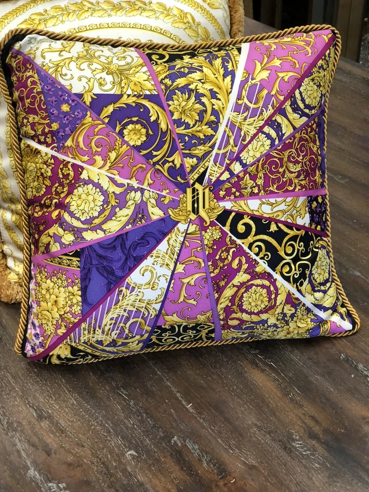 GIANNI VERSACE pillow silk Roped size 17” - Image 3 of 3
