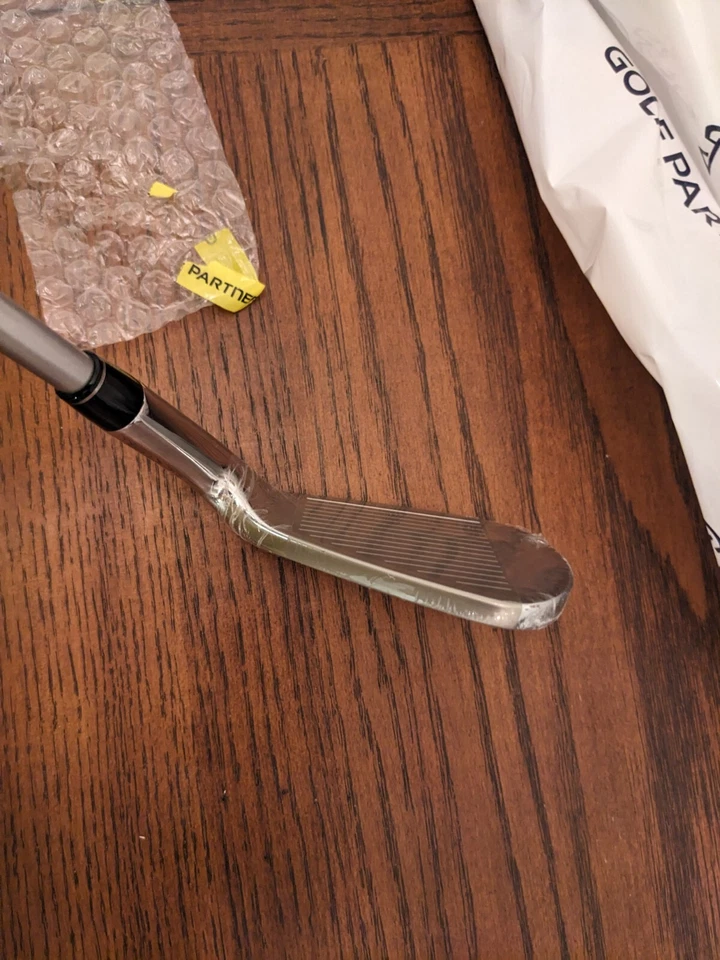 New iron set PRGR iD nabla RS Ti-Face Original Carbon Flex M-37 5pcs 6-P JAPAN - Image 4 of 4